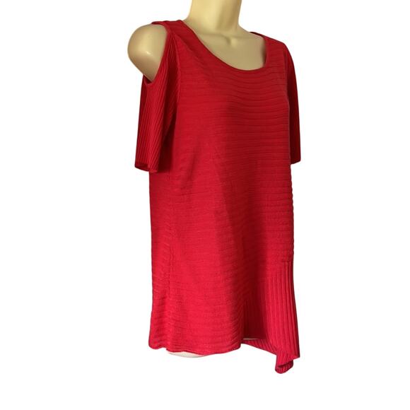 Heart N Crush Woman Size M Cold Shoulder Asymmetrical Sweater Lightweight Tunic - Picture 2 of 10